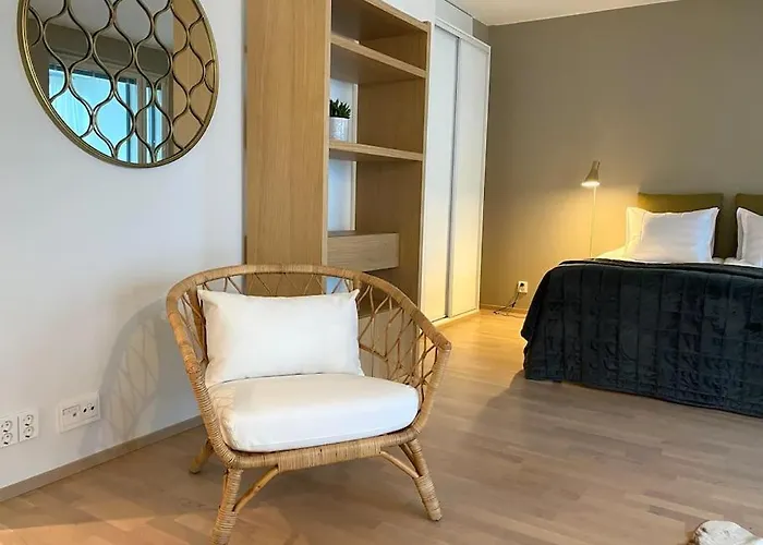 Tilava Yksioe 35,5 M2 Merenrannalla *